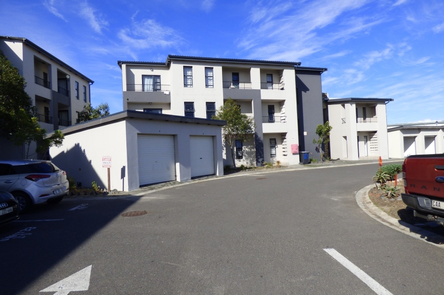 3 Bedroom Property for Sale in Parklands North Western Cape